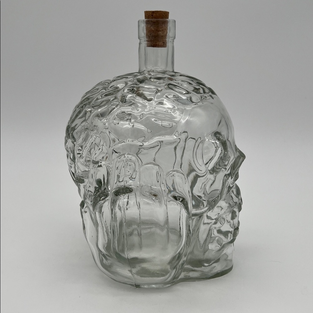 Zombie Scull Head Clear Glass Decanter Bottle with Cork by BarBuzzo 38oz - Picture 2 of 10